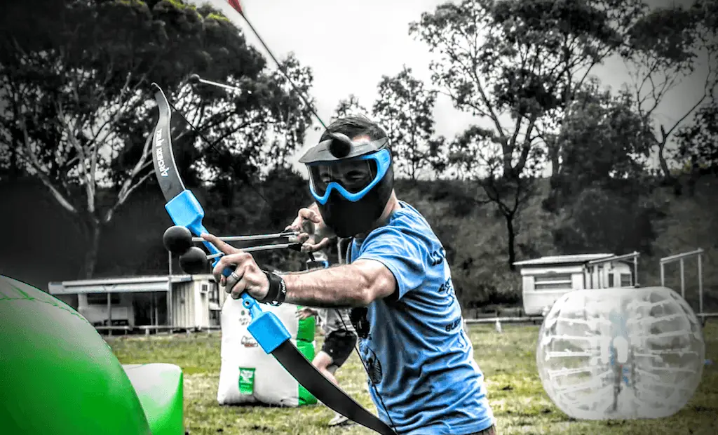 archery-attack-social-media.png